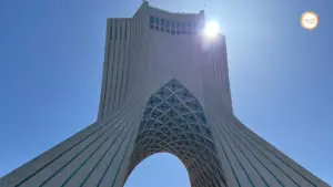 آزادی آشتی با وطن